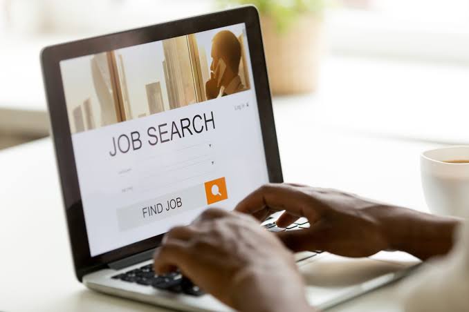 How to Find a Job Online: A Practical Guide for Job Seekers